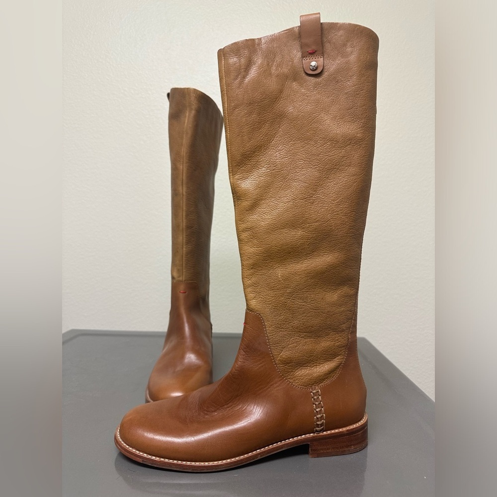 Ellen degeneres tall boots size 6.5 only been tried on